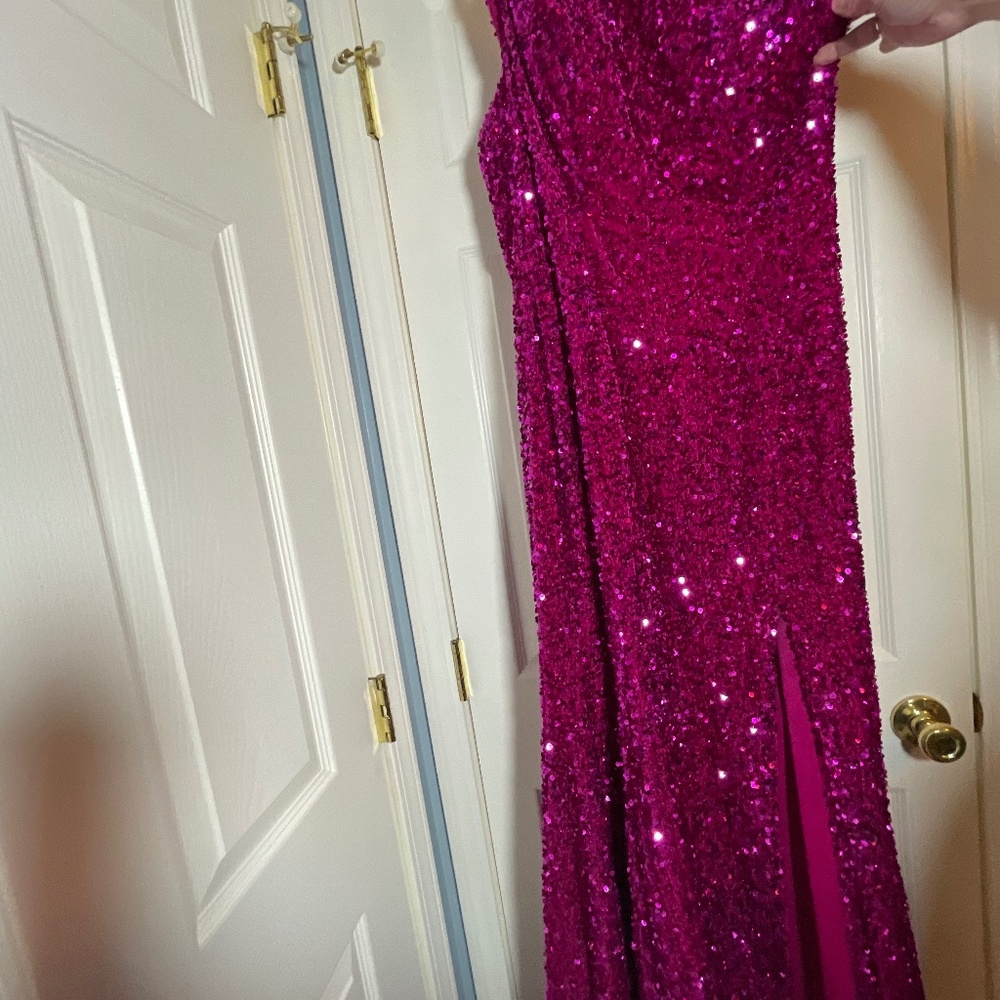 Sherri Hill One Shoulder Sequin Prom Dress. MODEL IN PICTURES.